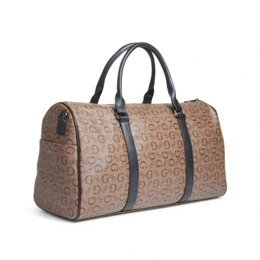 New GUESS Logo Travel/Duffle Bag